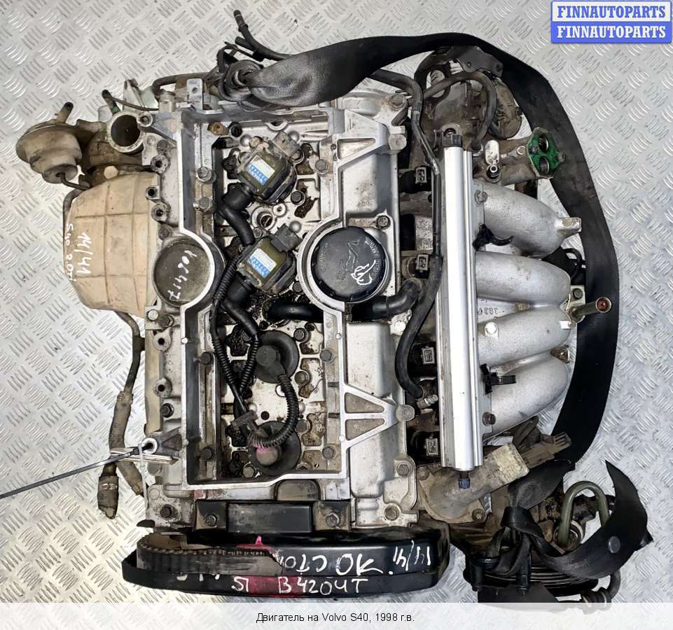 Двигатель вольво 2.9. Volvo s40 2.0 двигатель. Мотор 2.4 Вольво s40. Двигатель Вольво с40 1.6. Volvo s40 1 двигатель.