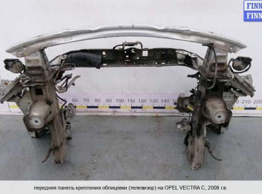 Панель передняя (телевизор) на Opel Vectra C 
