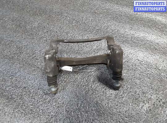 Скоба суппорта на Nissan Almera I N15