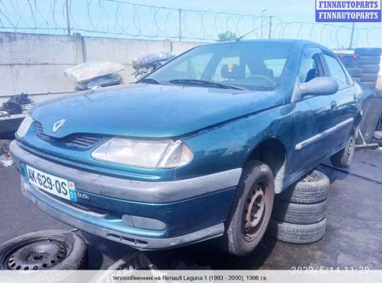 Радиатор масляный на Renault Laguna I 