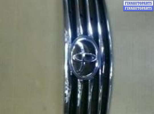 Решетка радиатора на Toyota Camry XV30 