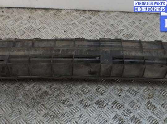 Усилитель бампера на Volkswagen Passat B3 (35i)