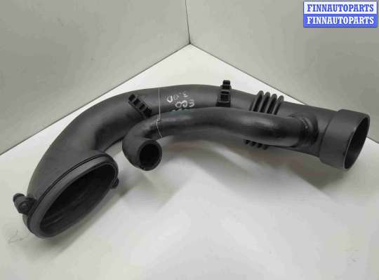 купить Патрубок воздушного фильтра на BMW 5 E60/E61 5 поколение (2002-2007)