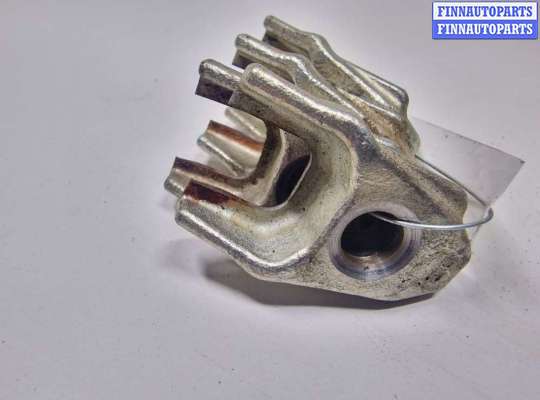 купить Скоба (кронштейн) крепления форсунки на Renault Master 3 поколение [рестайлинг] (2014-2024)