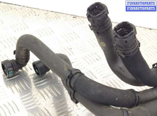 Патрубок (трубка, шланг) на Range Rover Sport I (L320)