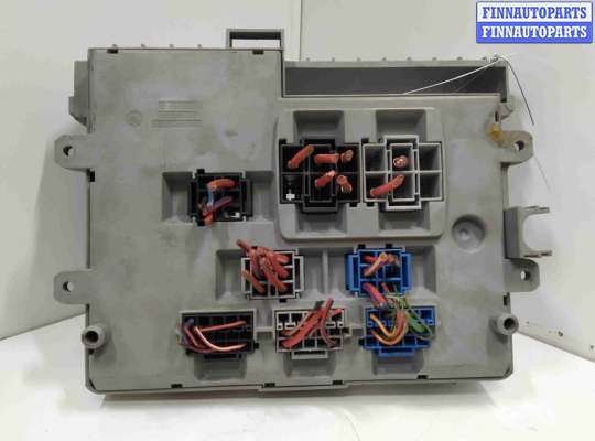 купить Блок предохранителей на BMW 3 E90/E91/E92/E93 5 поколение (2005-2013)