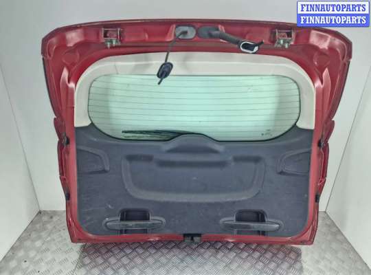 Крышка багажника на Ford Focus III