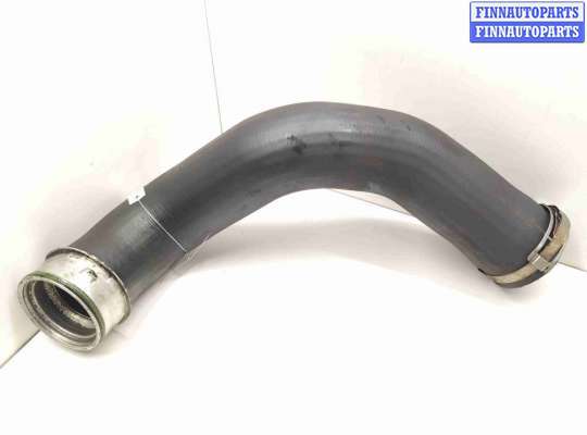 Патрубок (трубка, шланг) на Mercedes-Benz ML (W164)