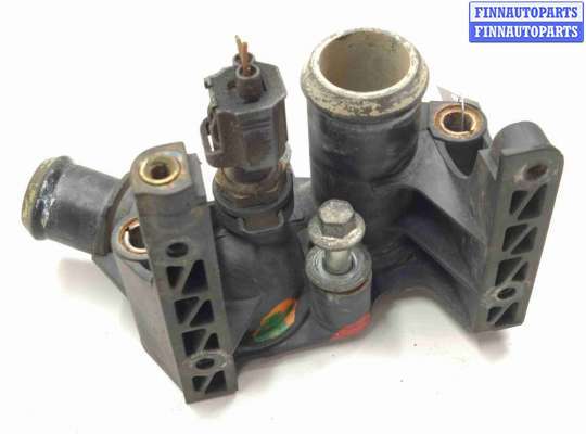 купить Фланец (тройник) системы охлаждения на Ford Focus 2 2004 - 2011