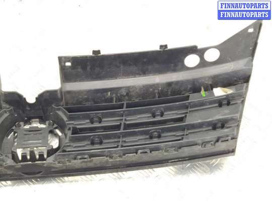 купить Решетка радиатора на Volkswagen Tiguan 2 поколение (2017-2021)