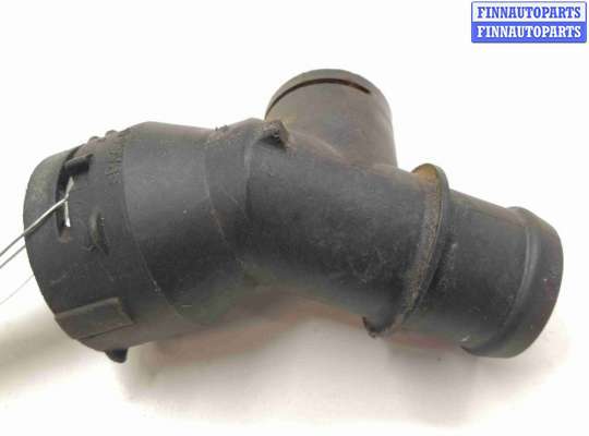 купить Фланец (тройник) системы охлаждения на Volkswagen Passat B6 (3C) 2005 - 2010