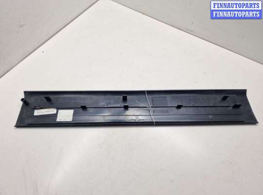 купить Накладка на порог на Mercedes ML W164 2 поколение (2005-2008)