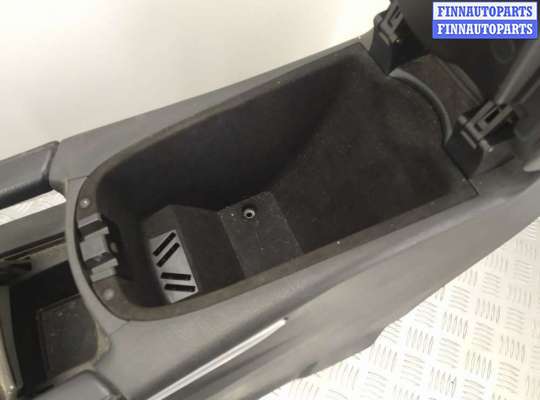 купить Подлокотник на Mercedes ML W164 2 поколение (2005-2008)