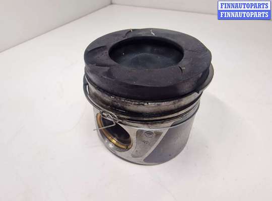 Поршневая группа (поршень, шатун) на Mercedes-Benz Sprinter (906)