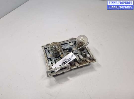 купить Панель (плата) фонаря заднего правого на Audi 80 B3 (8A) 1986 - 1991