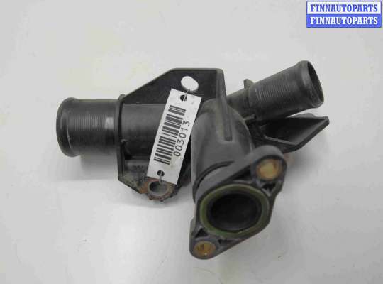 купить Фланец (тройник) системы охлаждения на Citroen C4 2 поколение 2011 - 2021