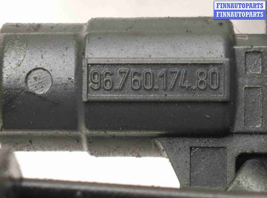 купить Форсунка на Peugeot 208 1 поколение (2012-2015)