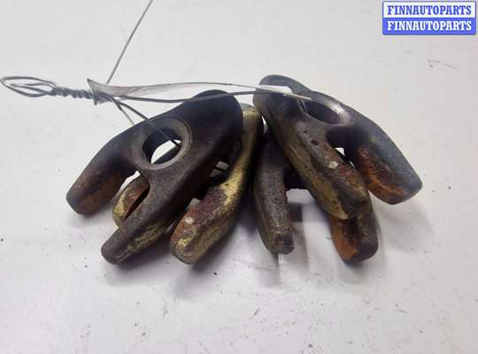 купить Скоба (кронштейн) крепления форсунки на Renault Laguna II (BG,KG) 2001 - 2007