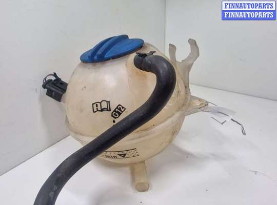 купить Бачок расширительный на Volkswagen Passat B6 (3C) 2005 - 2010