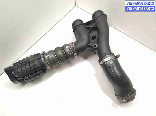 Патрубок (трубка, шланг) на Citroen DS3