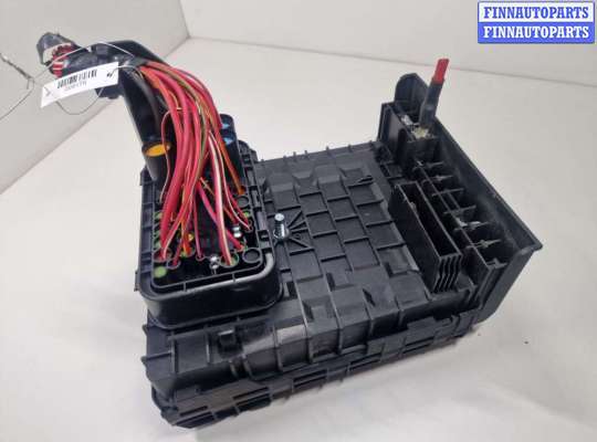 купить Блок предохранителей на SEAT Altea 2004 - 2009