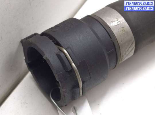 купить Патрубок (трубопровод, шланг) на BMW 3 E90/E91/E92/E93 5 поколение (2005-2013)