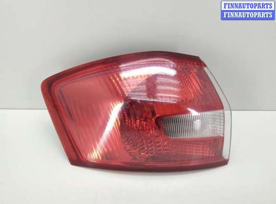 Фонарь задний левый FO2207145 на Ford Kuga I (2008-2012)