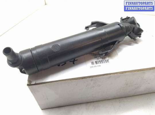 купить Форсунка омывателя фар на Volkswagen Passat B7 (362,365) 2010 - 2015