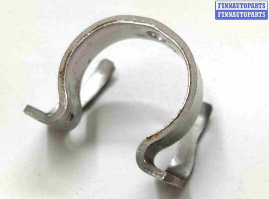 купить Скоба (кронштейн) крепления форсунки на BMW 1 F20/F21 2 поколение (2011-2015)