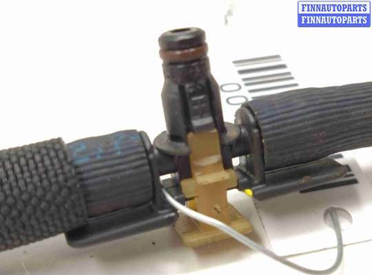 купить Трубка обратки форсунок на Audi A3 II (8P1) 2003 - 2013