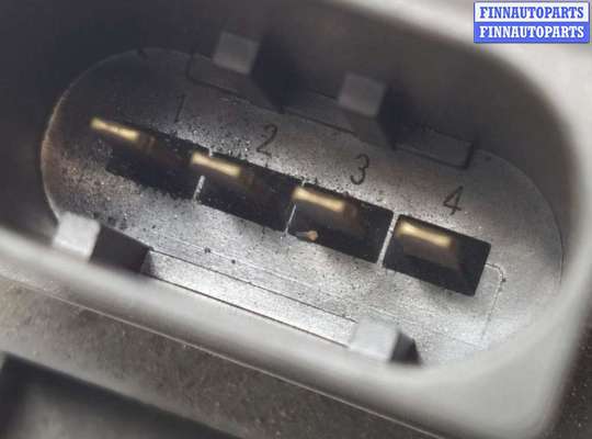 купить Расходомер воздуха на BMW 5 E60/E61 5 поколение (2002-2007)