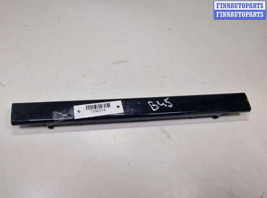 купить Накладка декоративная на торпедо на BMW 5 E39 4 поколение (1995-2000)