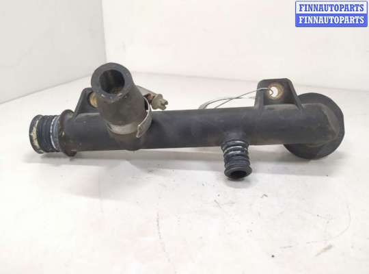 купить Фланец (тройник) системы охлаждения на BMW 3 E36 3 поколение (1990-2000)