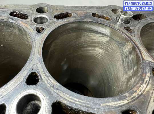 купить Блок цилиндров на Volkswagen Golf IV (1J) 1997 - 2006