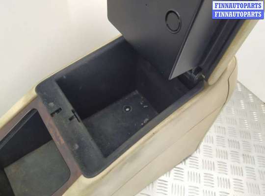 Подлокотник