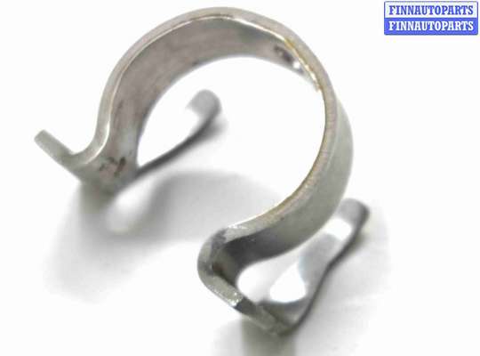 купить Скоба (кронштейн) крепления форсунки на BMW 1 F20/F21 2 поколение (2011-2015)