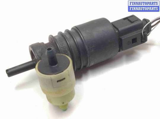 Моторчик (насос) омывателя на Porsche Cayenne I (955/957)