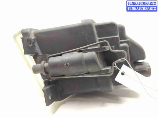 купить Фара противотуманная правая на BMW 5 E39 4 поколение (1995-2000)