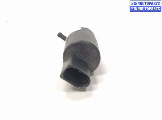 купить Насос (моторчик) омывателя стекла на BMW 5 E39 4 поколение [рейстайлинг] (2000-2004)