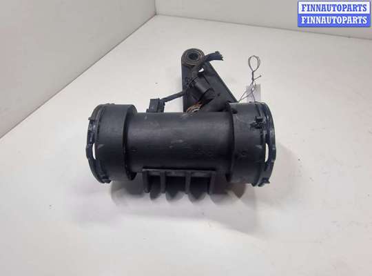 Патрубок (трубка, шланг) на Mercedes-Benz C (W203)