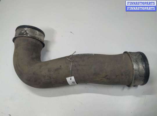 купить Патрубок интеркулера на Volkswagen Passat B6 (3C) 2005 - 2010