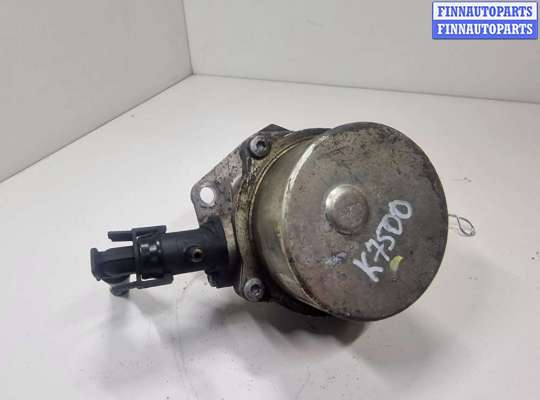 купить Насос вакуумный на Renault Scenic 3 поколение 2009 - 2013