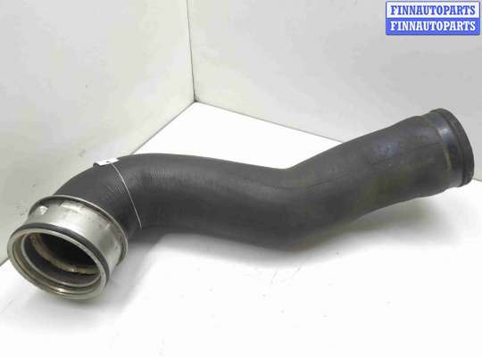 Патрубок (трубка, шланг) на Mercedes-Benz ML (W164)