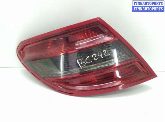 Фонарь задний левый MB1725320 на Mercedes C W204 3 поколение (2006-2011)