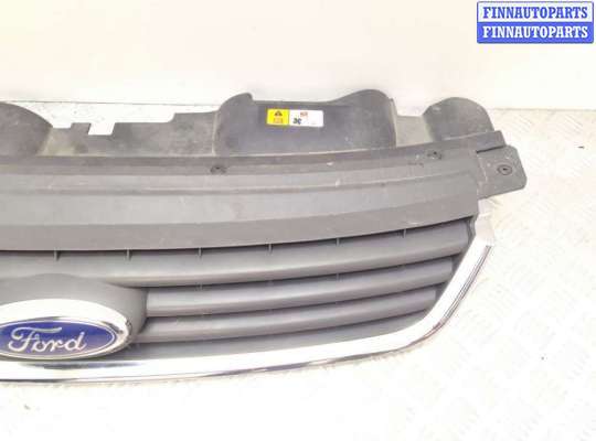 купить Решетка радиатора на Ford Kuga I (2008-2012)