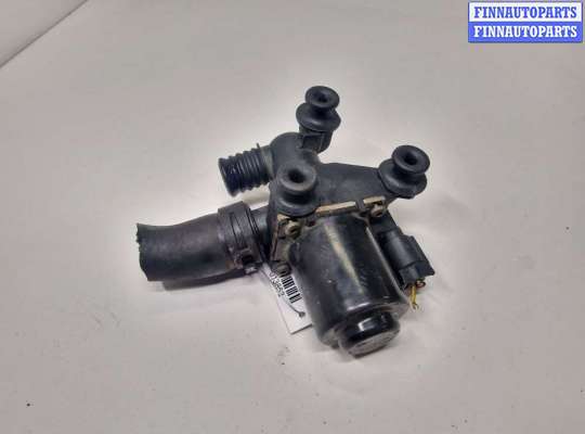 купить Кран отопителя (печки) на BMW 5 E60/E61 5 поколение (2002-2007)