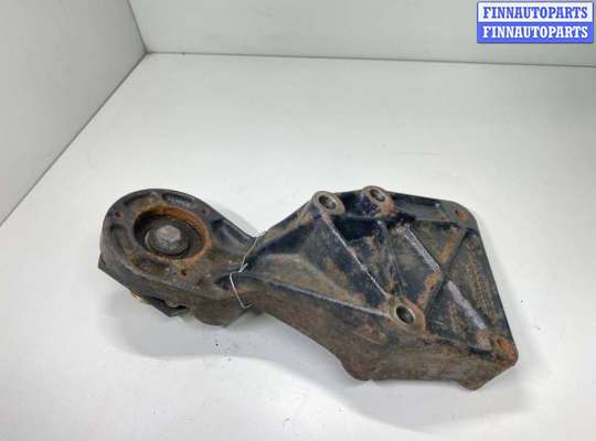 купить Кронштейн вискомуфты на Volkswagen LT II 1996 - 2006