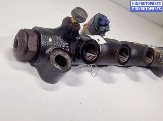 купить Топливная рампа на Toyota RAV 4 II (A20) 2000 - 2005