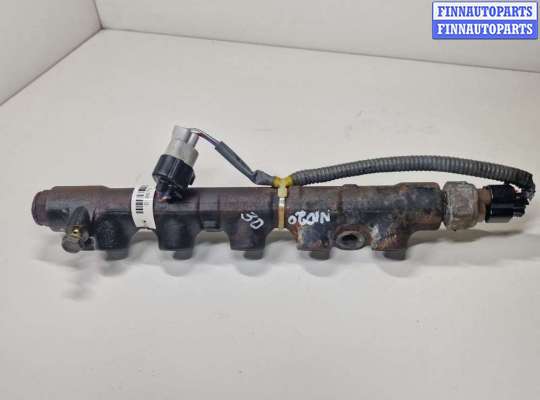 купить Топливная рампа на Toyota RAV 4 II (A20) 2000 - 2005