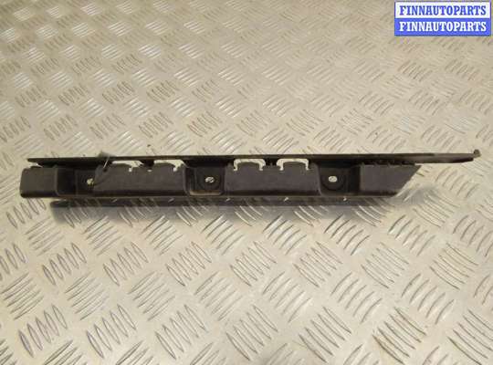 Кронштейн пластмассовый BM3236480 на BMW X3-series (E83)